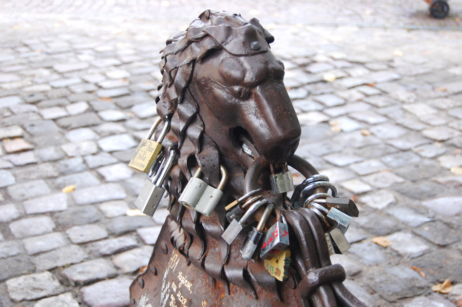 Лавочка закоханих