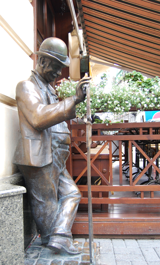 Пам'ятник п'яничці