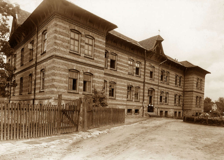 Дім праці на вул. Св. Петра ( нині вул. Мечнікова, 39 ),фото поч. XX ст.