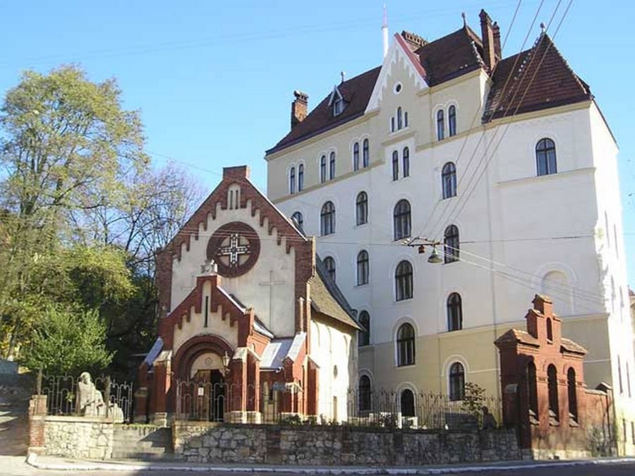 Костел Св. Івана Хрестителя, фото наших днів.