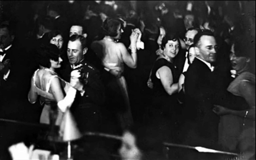 Танці у міжвоєнному Львові, фото поч. 1930 - х рр.