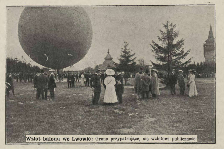 Запуск повітряної кулі у Львові, тер. нин. Стрийського парку, фото 1910 року