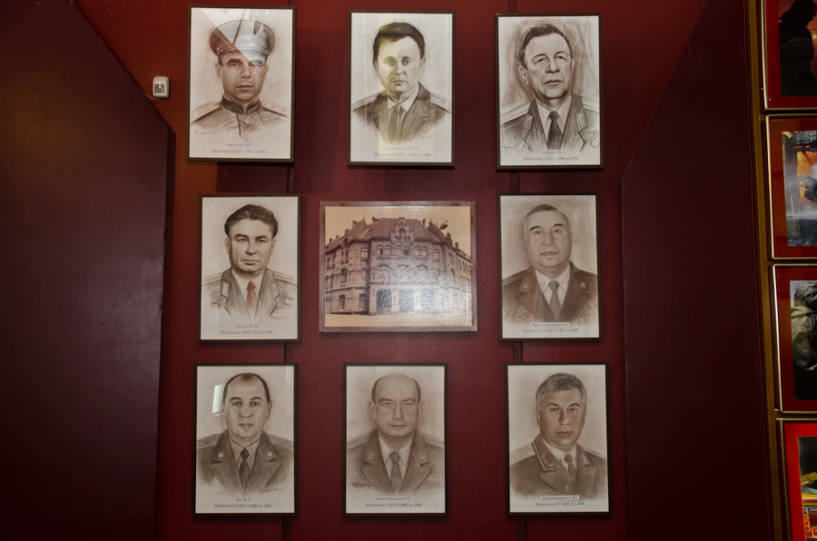 Портрети начальників Управління післявоєнного періоду.