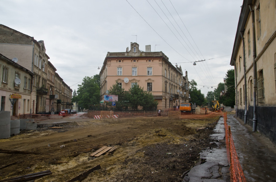 Вул. Б.Хмельницького.