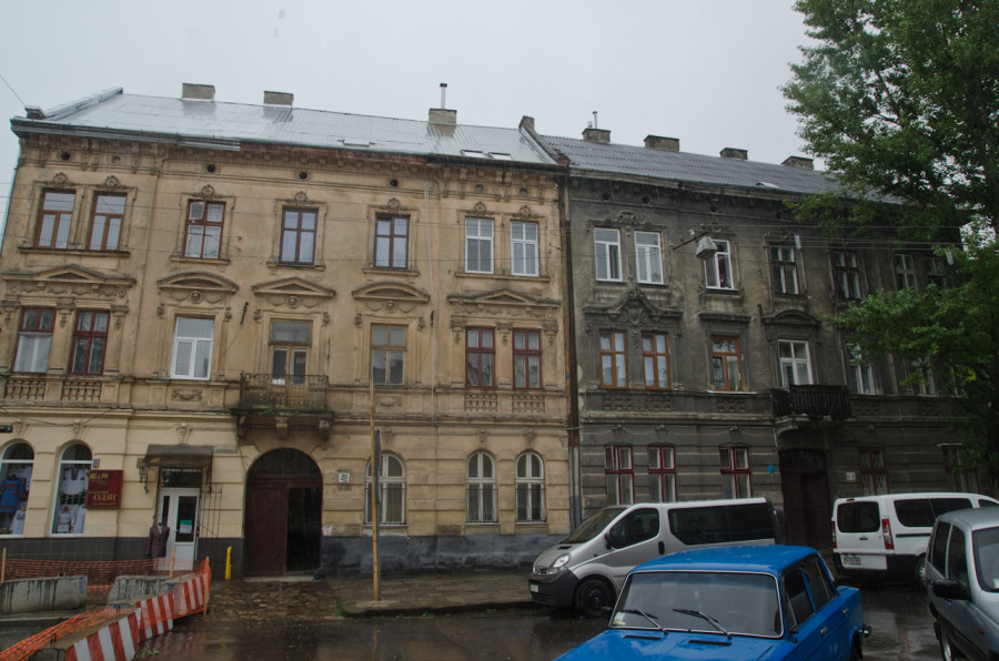 Будинок на вул. Б.Хмельницького.