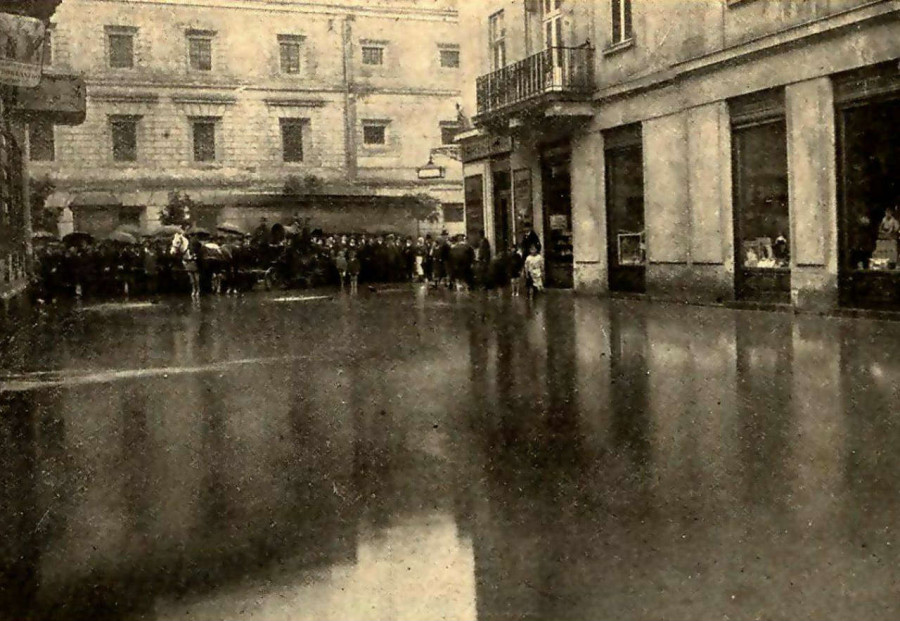 Затоплена вулиця Коллонтая (нині Менцинського). Фото 1914 року