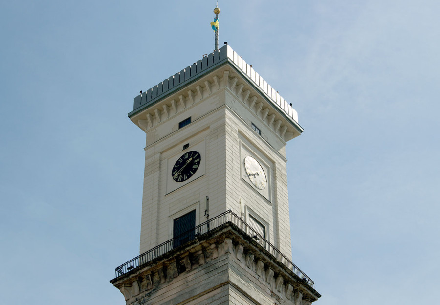 Годинник на Львівській Ратуші