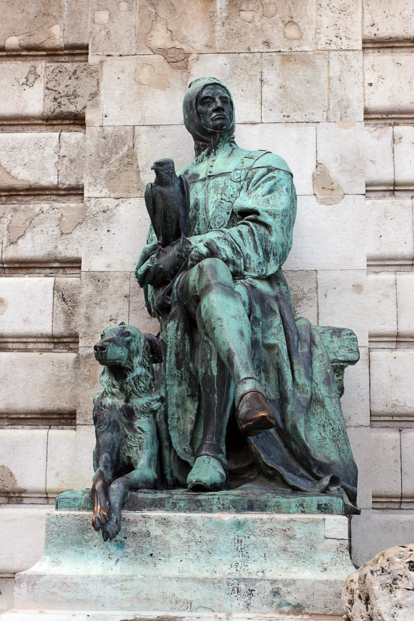 Статуя Марціо Галеотто у Будапешті