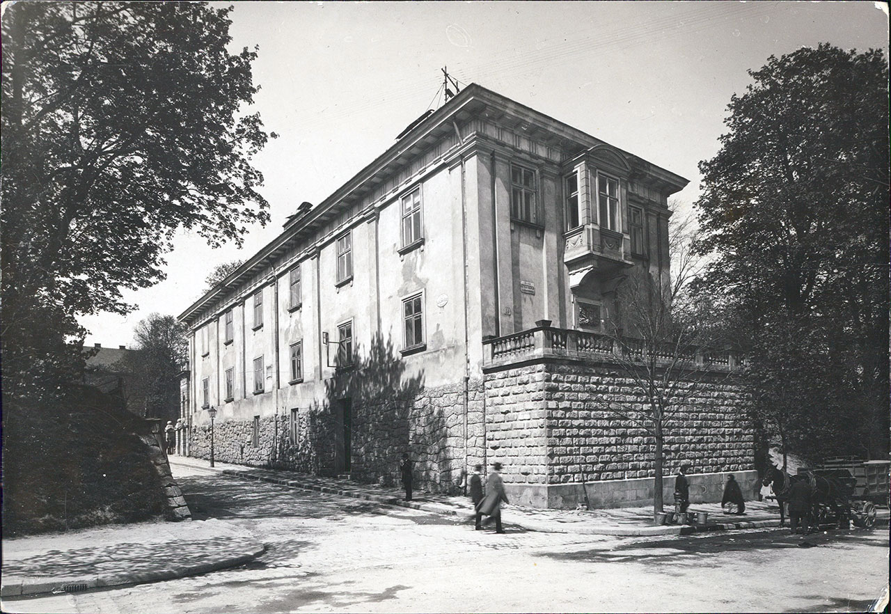 Бібліотека Баворовських у Львові, 1916, Фото Юзеф Яворскі (Józef Kościesza-Jaworski)