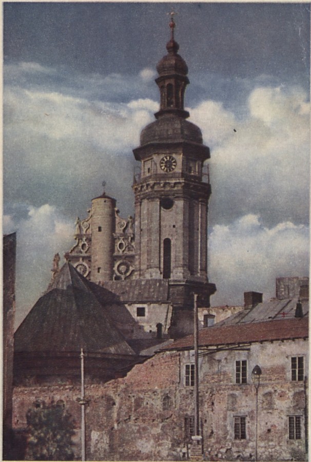 Мури Бернардинського монастиря у напівзруйнованому вигляді. Поштівка 1936-1944 рр.