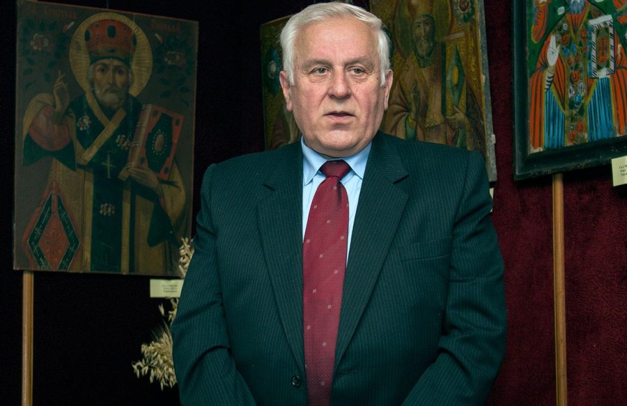 Михайло Гнатюк