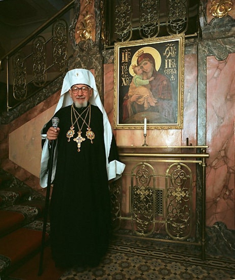 Митрополит Володимир Стернюк - http://www.tifft.com/sterniuk.html