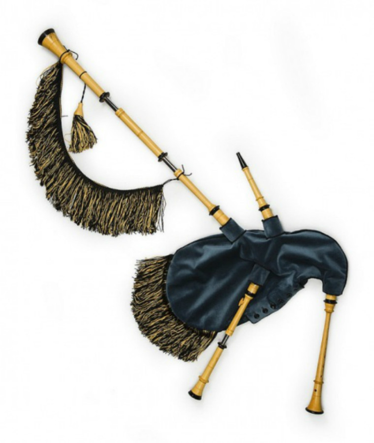 Галісійська гайта, один з традиційних інструментів колективу. Фото з vk.com