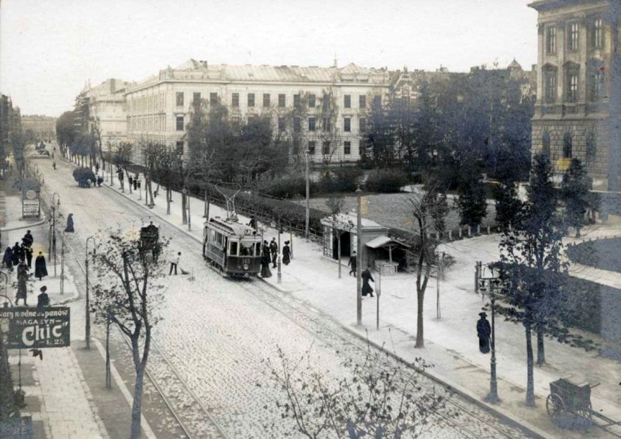 Академічна гімназія, 1910 р.
