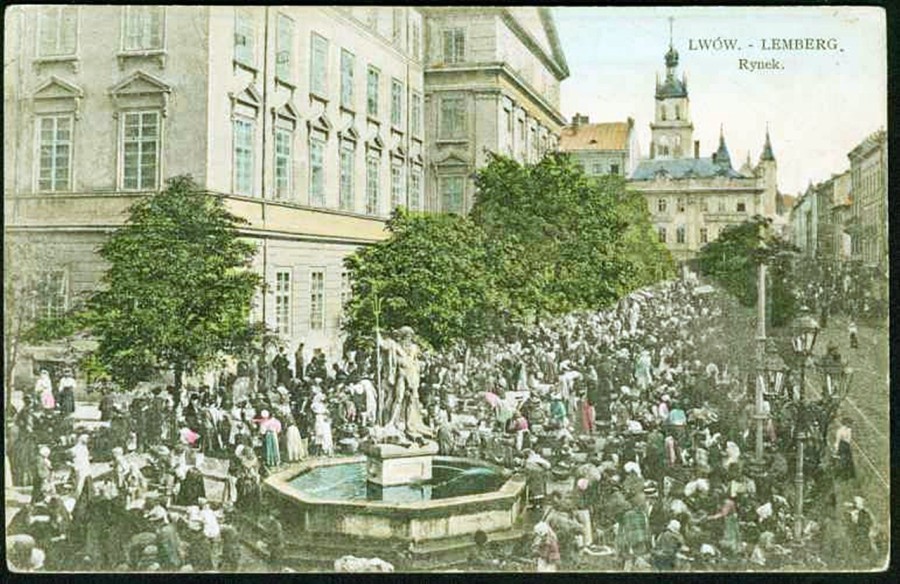 Торговиця на площі Ринок, початок ХХ ст.