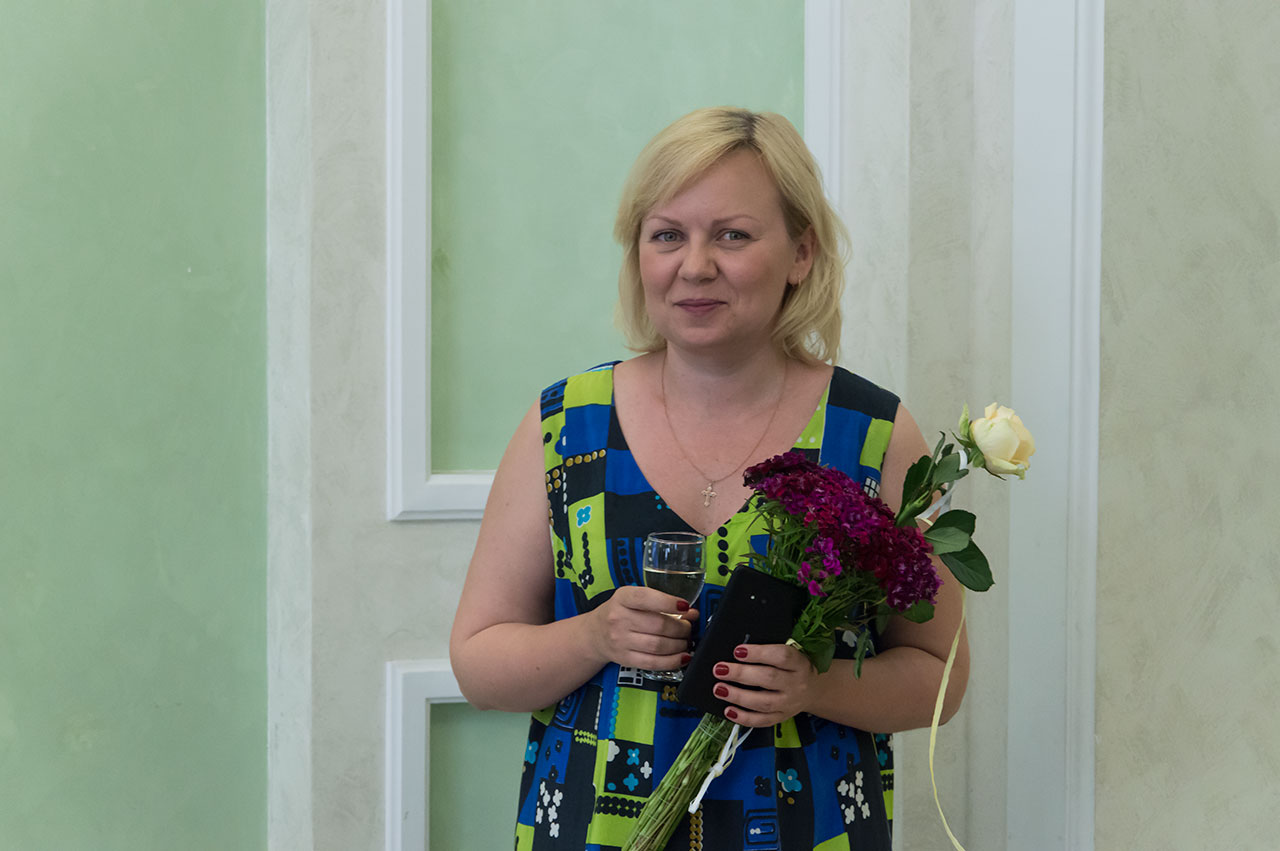 Художниця Анна Міронова