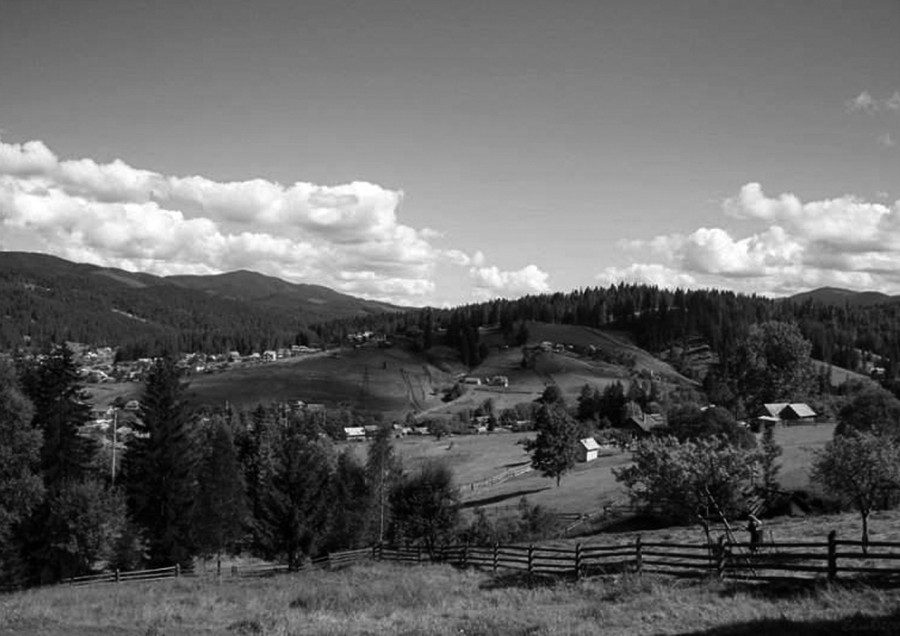 Вигляд на Ворохту (Івано-Франківщина), сучасне фото (зі сайту http://www.vorohta.com.ua)