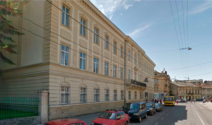 вул.Зелена, 8, тут колись стояла кам'яниця “Під липами”