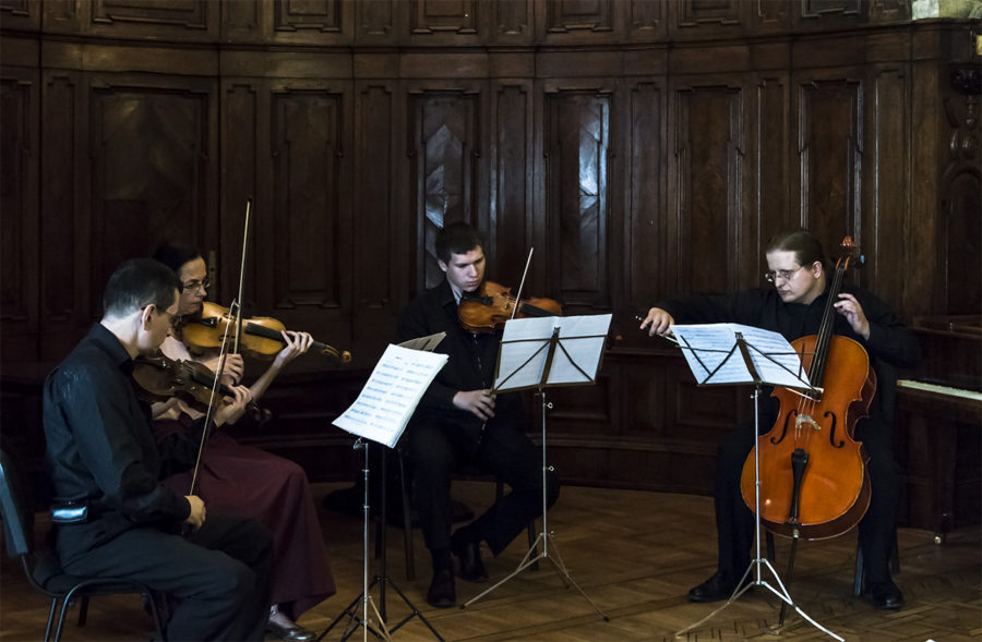 Струнний квартет: Михайло і Теодор Крижанівські, Антон Пославський та Людмила Сауляк. Фото: Ксенія Янко
