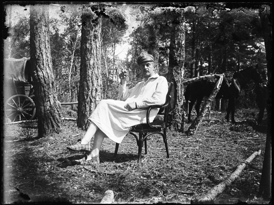 Одна із серії фотографій Станіслава Яновського. Знята під час Першої світової війни 