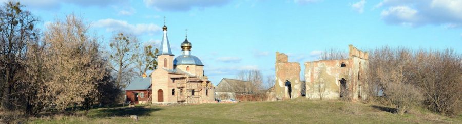 Руїни маєтку родини Габріелі Запольської у Ківерцях 