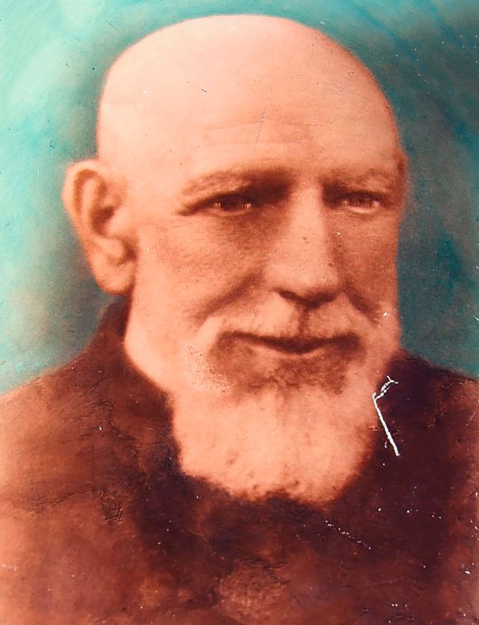 Отець-митрат Олексій Базюк, світлина 1930-х років