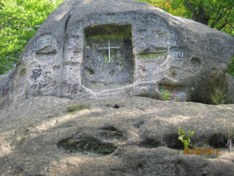 В давнину в цій ніші в скелі містився образ