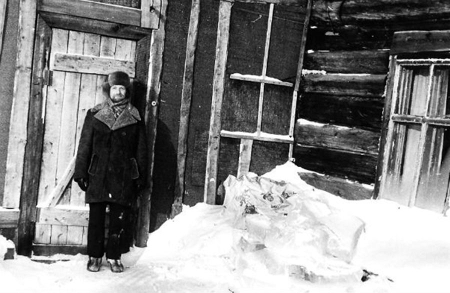 В'ячеслав Чорновіл на засланні в Якутії / http://his.img.pravda.com/images/doc/6/0/607758c-010.jpg