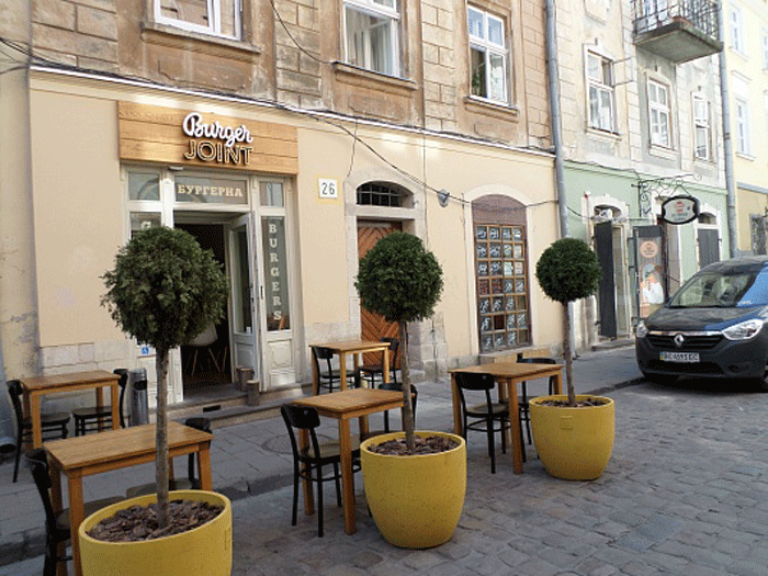 вул. Староєврейська, 26