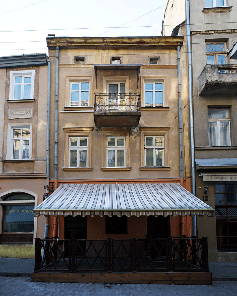 вул. Староєврейська, 16