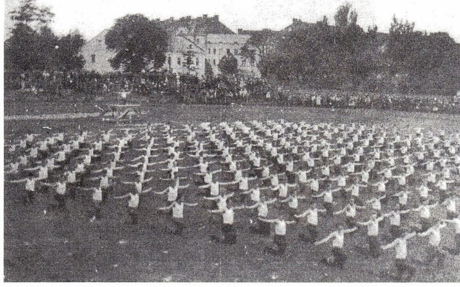 Сокільські вправи вільноруч, 1934р