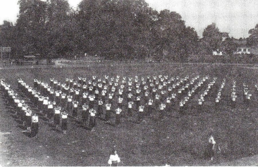 Вправи посестер на площі Сокола Батька, 1934р.