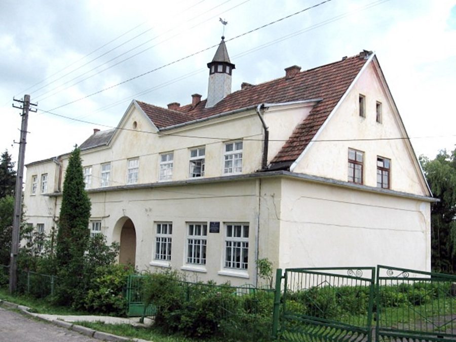 Школа у Дорнфельді