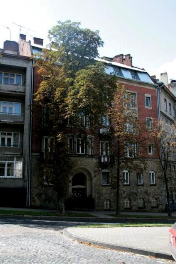 Будинок Сильвестра Кручковського на вул. Героїв Майдану №28