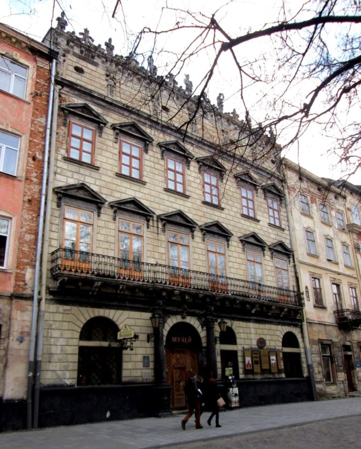 Будинок Корнякта на площі Ринок №6