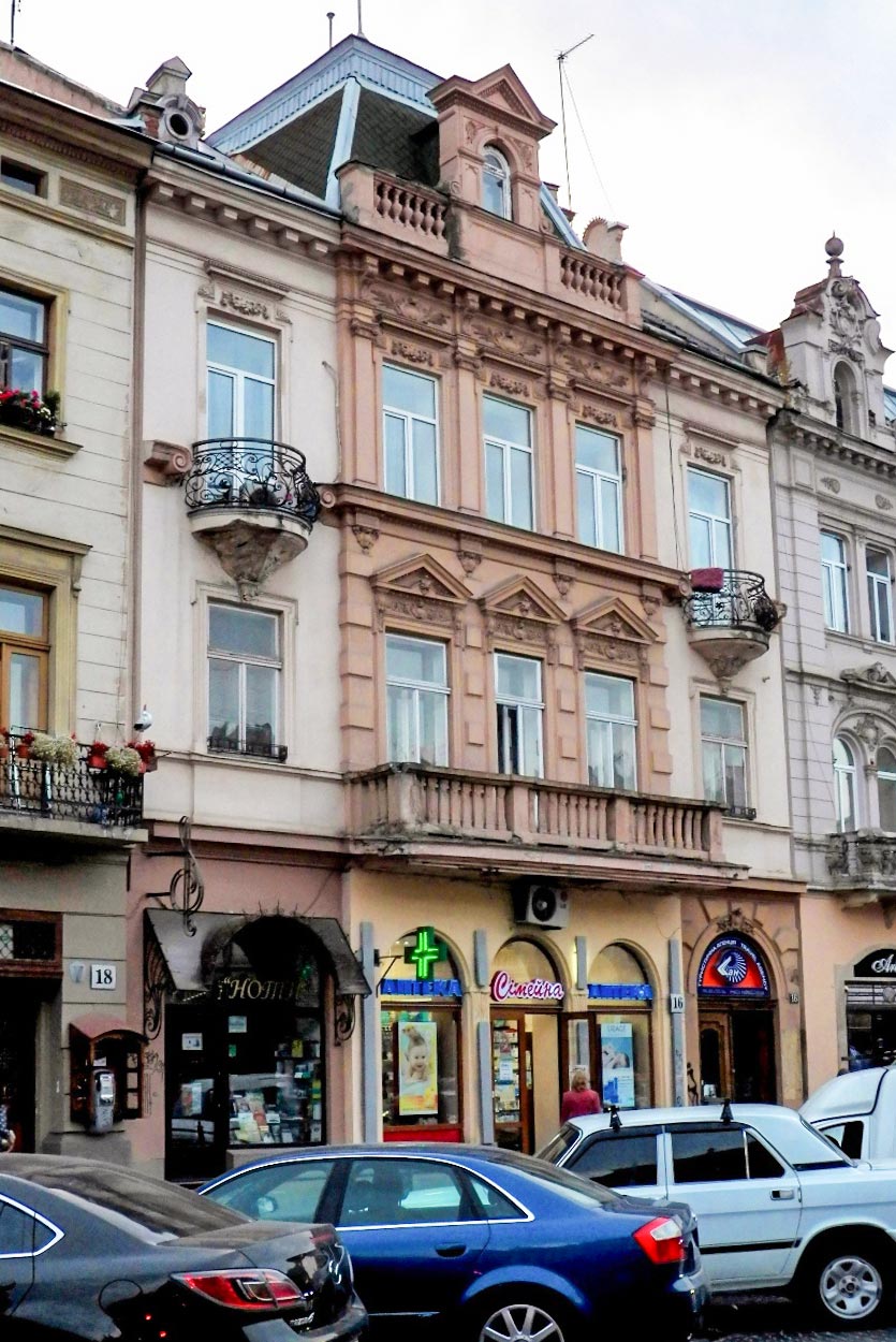 Будинок у Львові на проспекті Т. Шевченка, 16