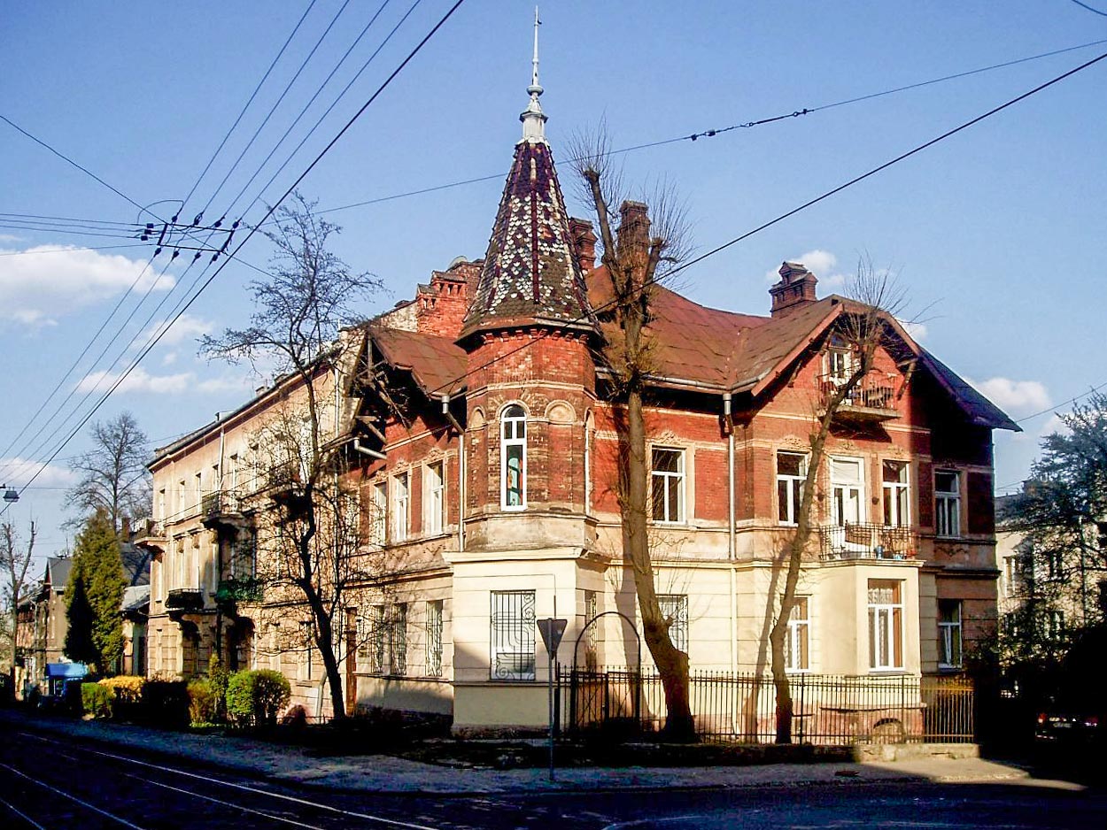 Особняк у Львові на вул. Генерала Чупринки, 33