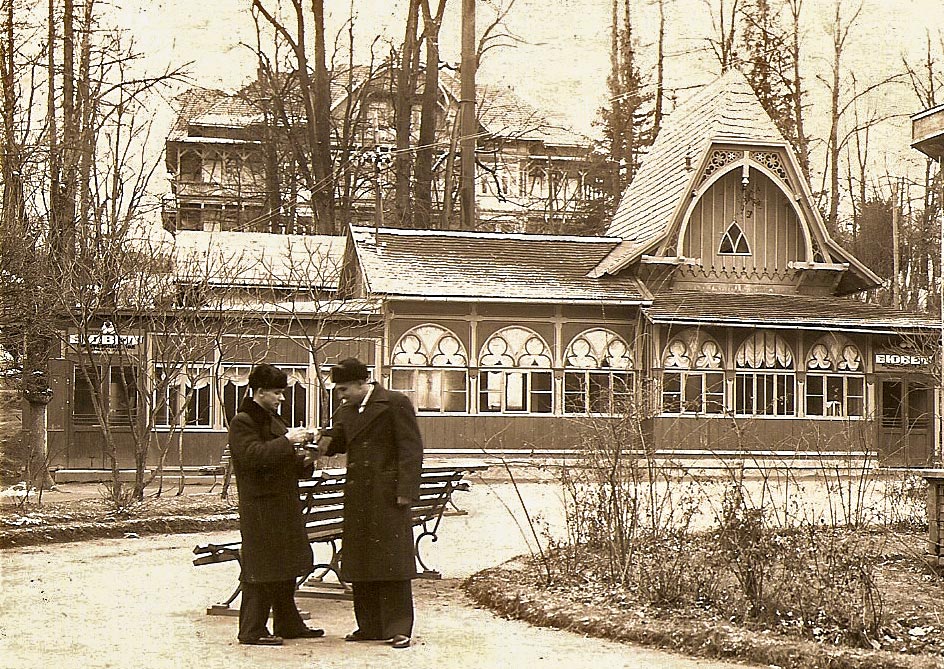Трускавець. Бювет мінеральної води "Нафтуся", 1945 рік
