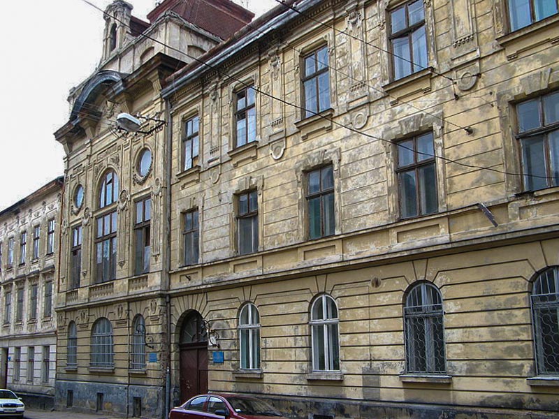 Будинок по вул. Берштайна, 12 (тепер вулиця Шолом–Алейхема), де колись знаходився Єврейський музей