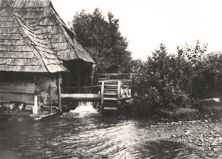 Водяний млин