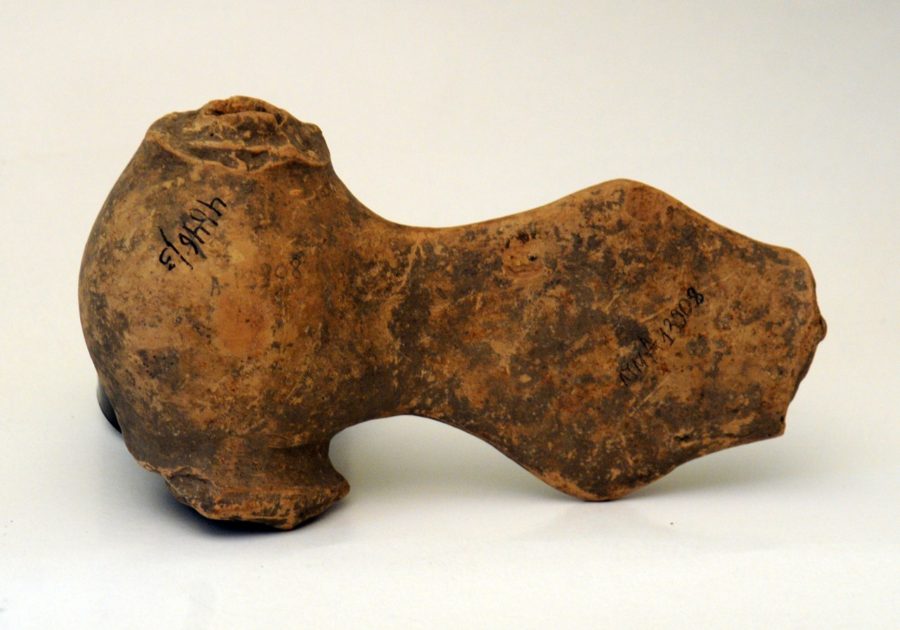 Біноклеподібна посудина (фонди Львівського історичного музею)