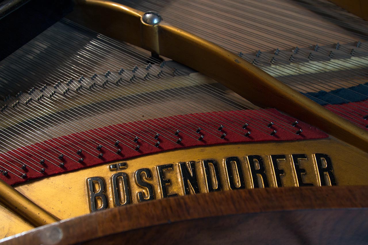 Фортепіано фірми “Bösendorfer” Одарки Бандрівської в експозиції львівського Музею Соломії Крушельницької