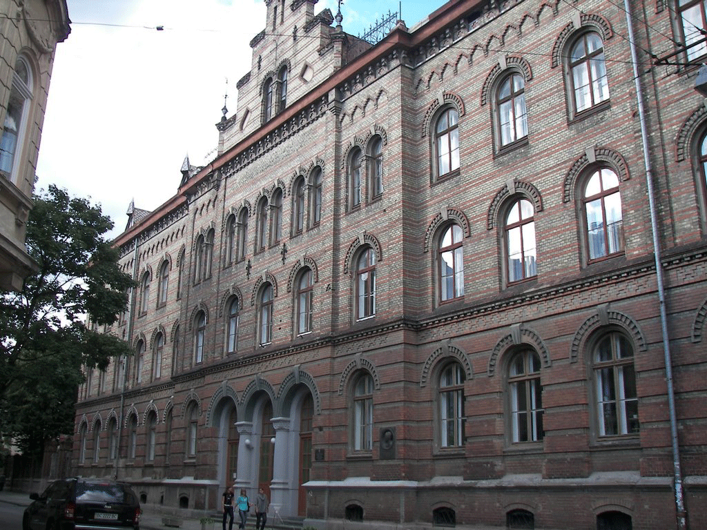 вулиця Туган-Барановського, 7