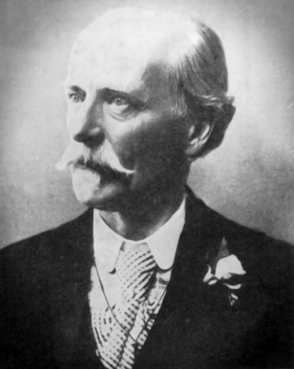 Професор Валерій Висоцький – педагог С. Крушельницької по класу сольного співу у Львівській консерваторії Галицького музичного товариства.