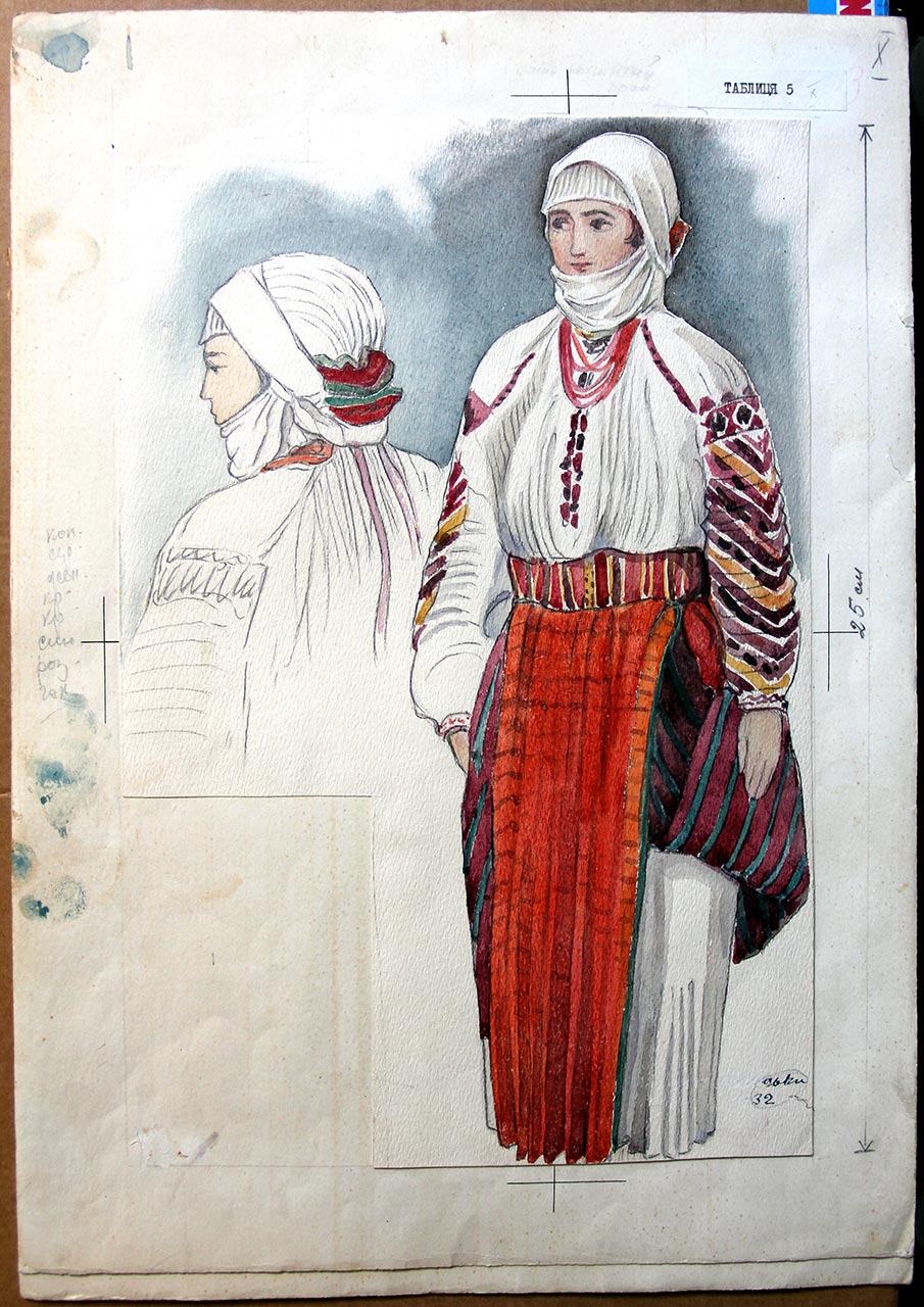 Експозиція ретроспективної виставки "Олена Кульчицька (1877-1967). Народний одяг західних областей України. Акварелі. Малярство" (із фондових збірок Національного музею у Львові імені Андрея Шептицького)