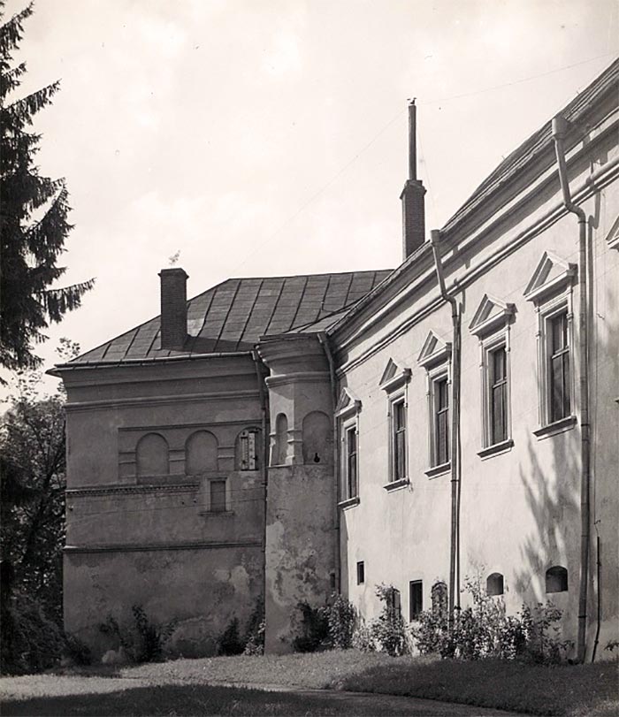 Замок у Поморянах, фото 1925 року