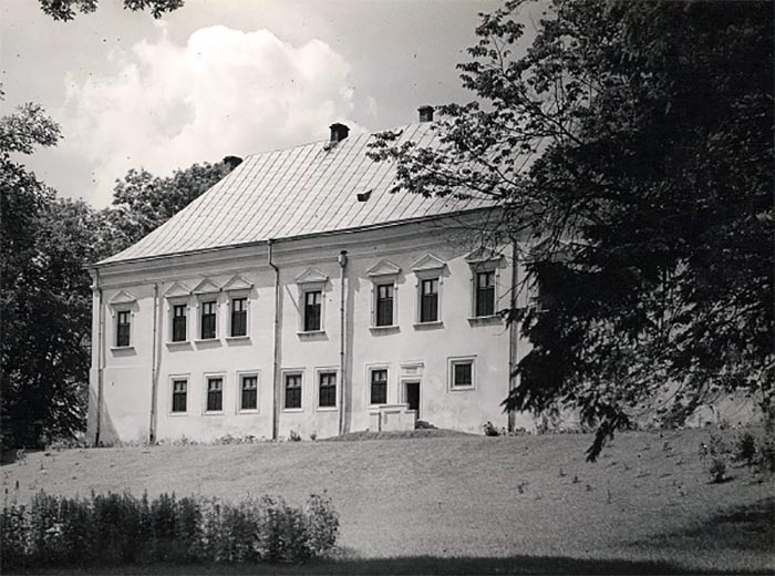 Замок у Поморянах, фото 1925 року