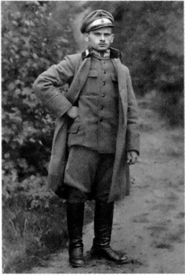 Льотчик Іван Жарський в уніформі Летунського відділу Галицької армії, фото 1919 р. З колекції Юлії Олійник