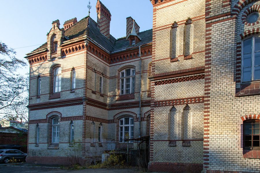 Будівля “Закладу для невиліковно хворих та виздоровлюючих християн імені Антонія і Валерії Білінських” на вул. Смаль-Стоцького, 2017 р.