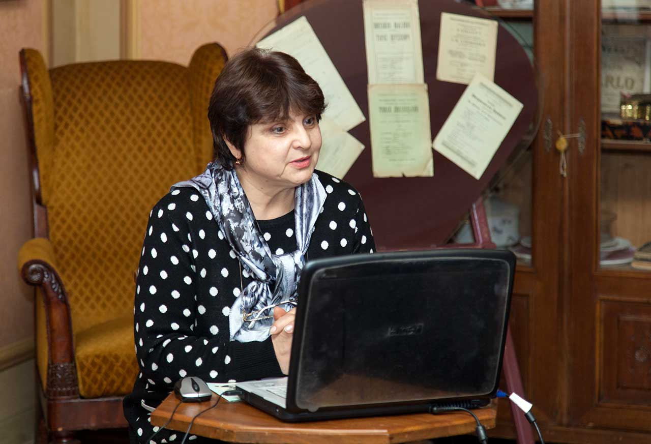 Завідувач Меморіального музею К. Г. Паустовского (філія Одеського літературного музею) Лілія Мельниченко